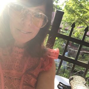 Meet your Posher, Alison